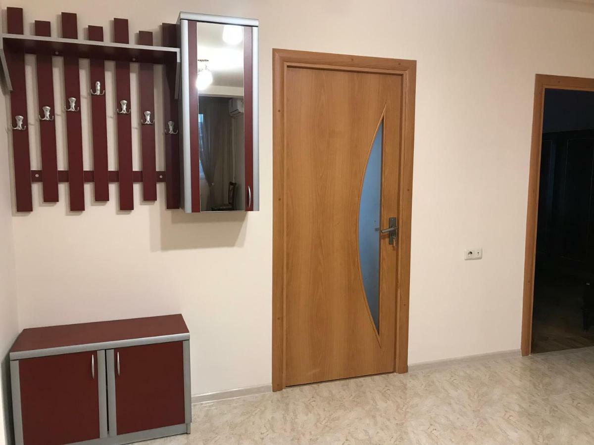 Ferienwohnung 33 Martiros Saryan Street Erivan Exterior foto